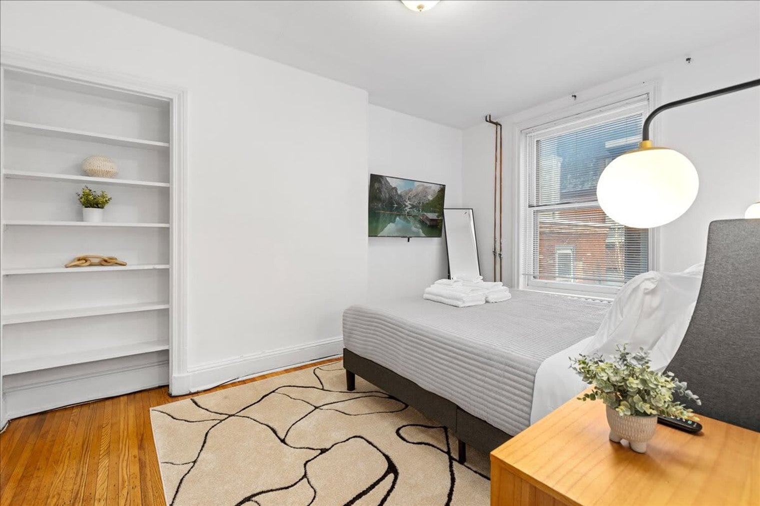 Building Photo - 234 S 20th St