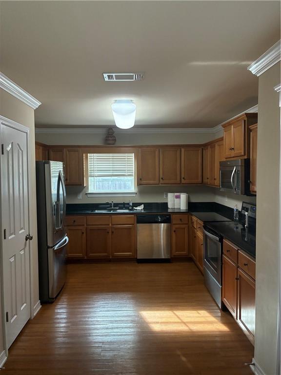 Building Photo - 9646 Estate Dr
