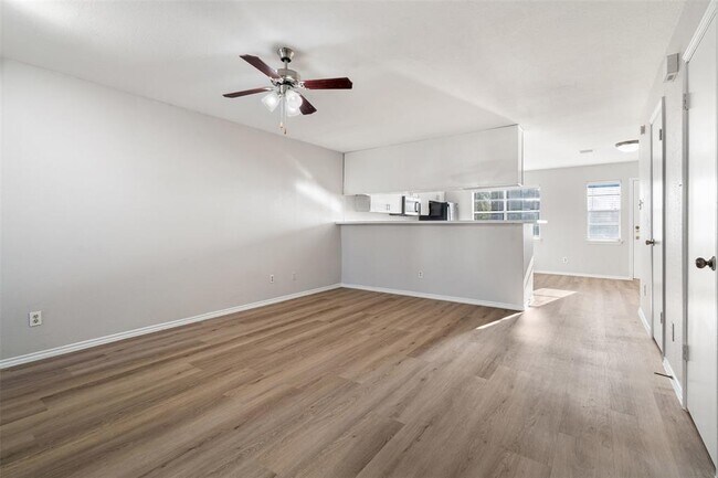 Building Photo - 1848 River Crossing Cir