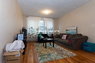 Building Photo - BRIGHTON 2 BED W DISHWASHER AVAILABLE FOR A 9/1 MOVE-IN!  GREAT DEAL!!