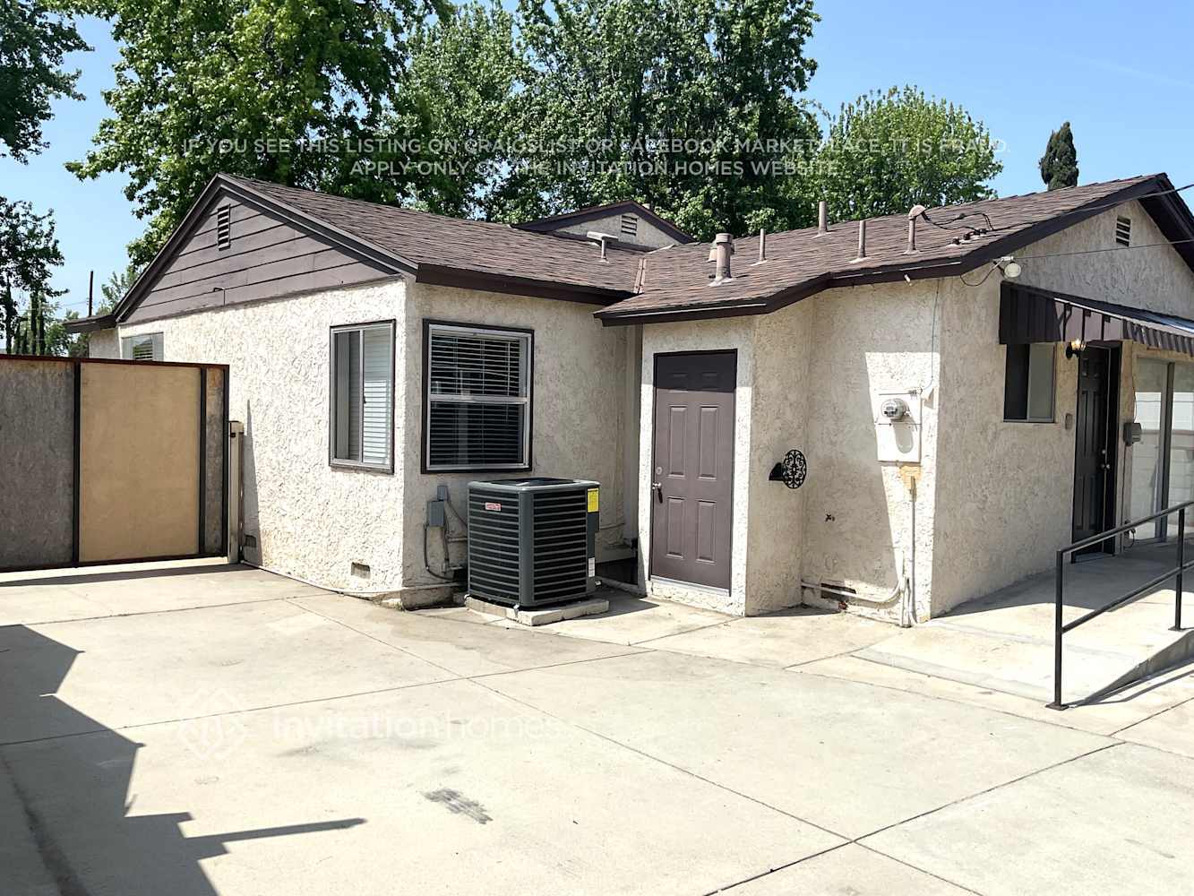 Building Photo - 13139 Archwood St