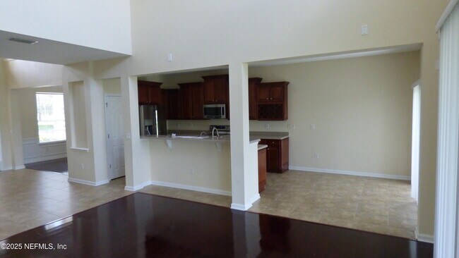 Building Photo - 3854 Silverpoint Ln