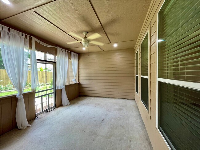 Building Photo - 2035 Borthwick Ln