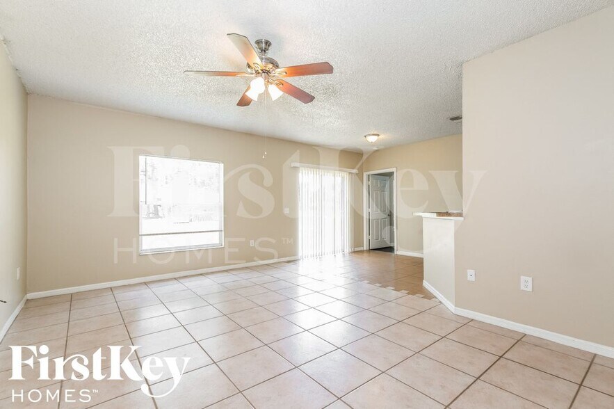 Building Photo - 117 Marsh St