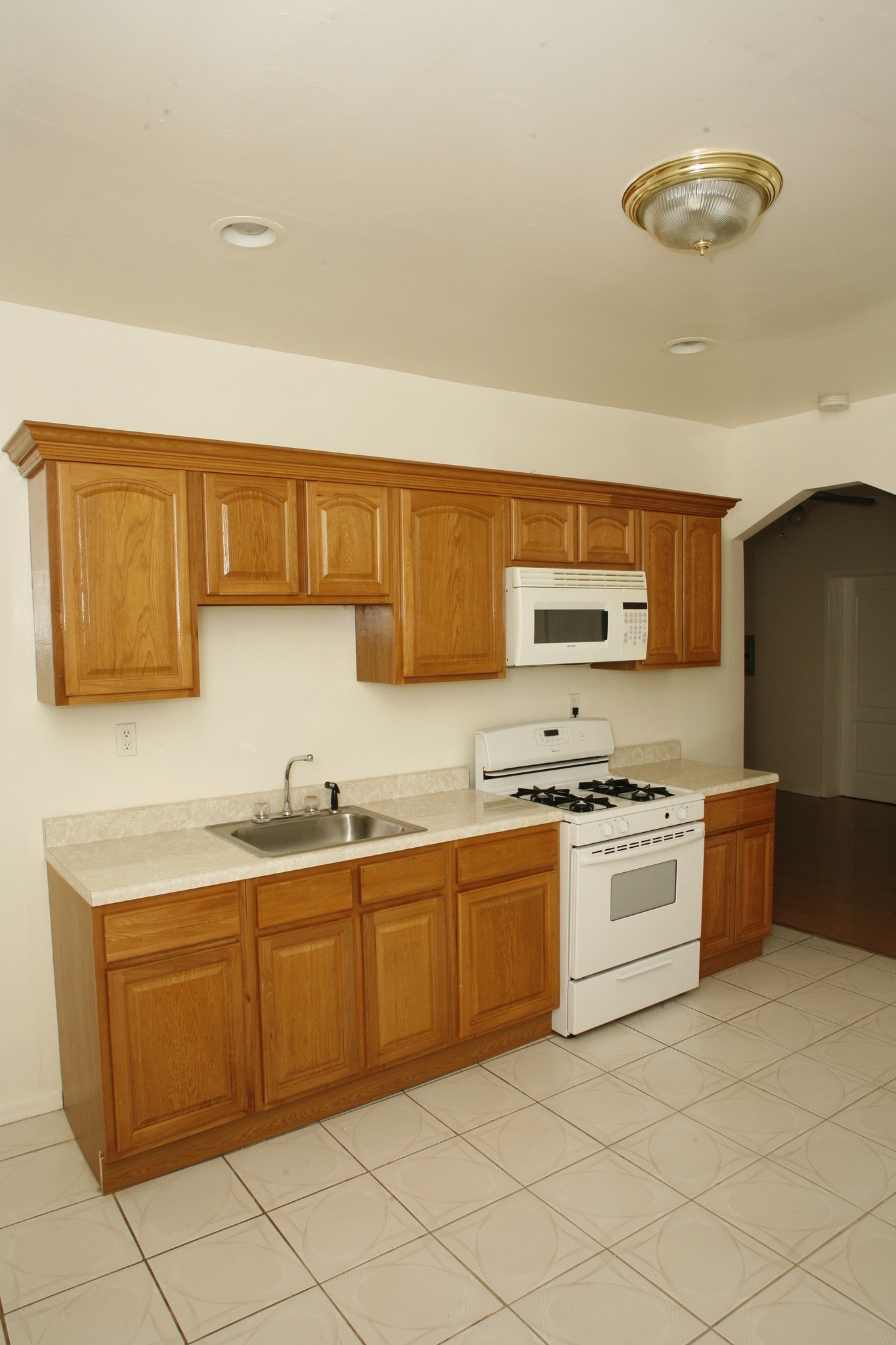 Building Photo - 429 18th Ave