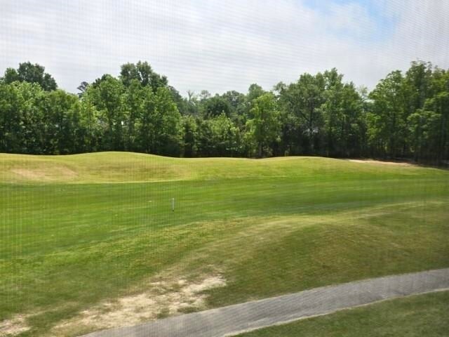 Building Photo - 640 River Oaks Dr