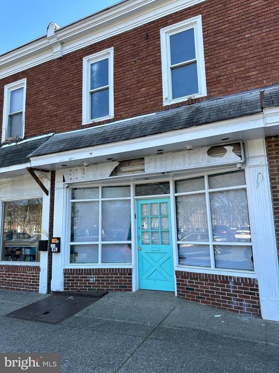 Building Photo - 1192 Yorkship Square