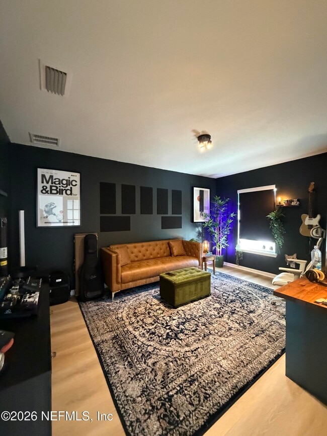 Building Photo - 4014 Cedar Bluff Ln