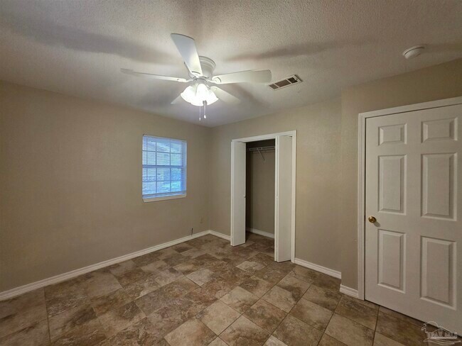 Building Photo - 7816 Sabra Dr