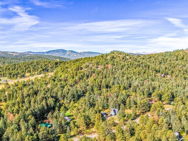 Building Photo - 6554 High Cir