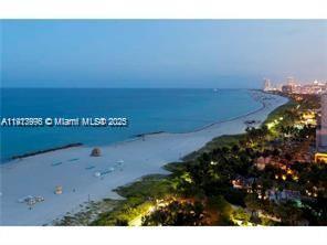 Building Photo - 215 30th St