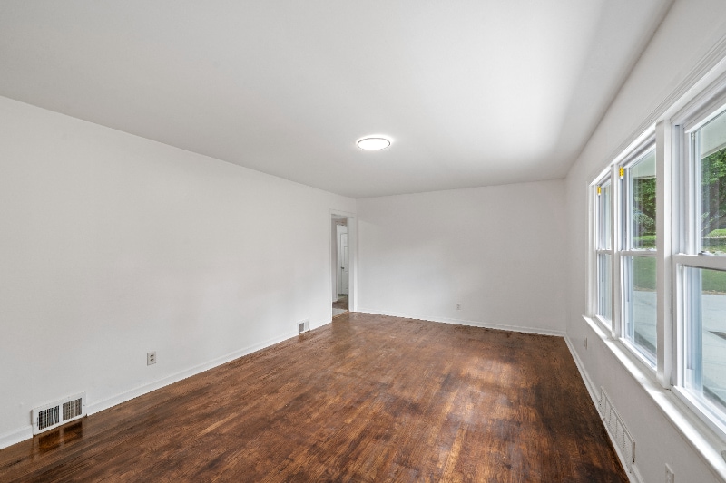 Building Photo - 6308 W 81st St