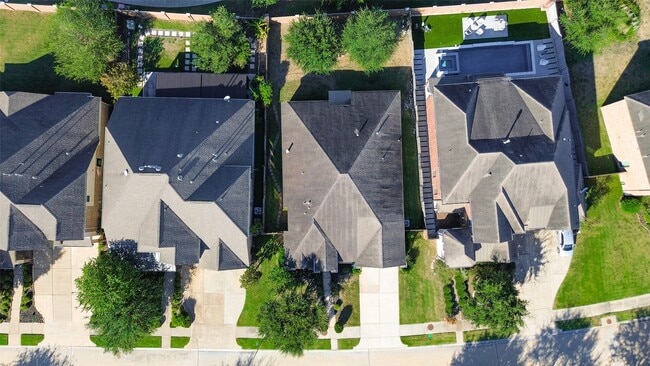 Building Photo - 17506 Waeback Dr