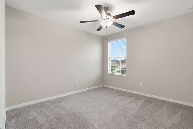 Building Photo - 7023 Samuel Ivy Dr