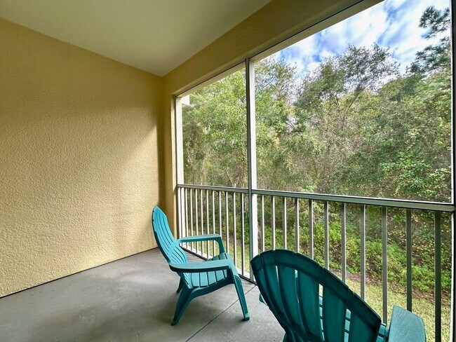 Building Photo - MUST SEE!! 3 bed/2 Bath Town Home! Close to Everything!