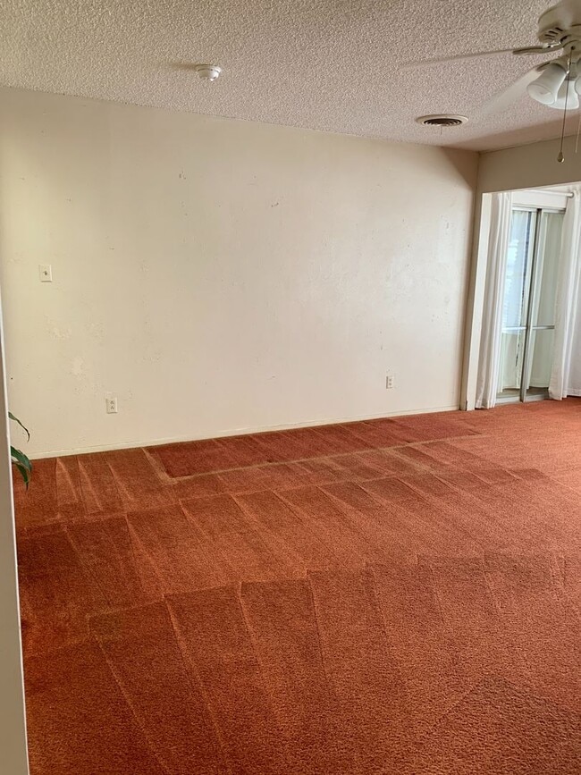 Building Photo - 1640 Courtland Cir