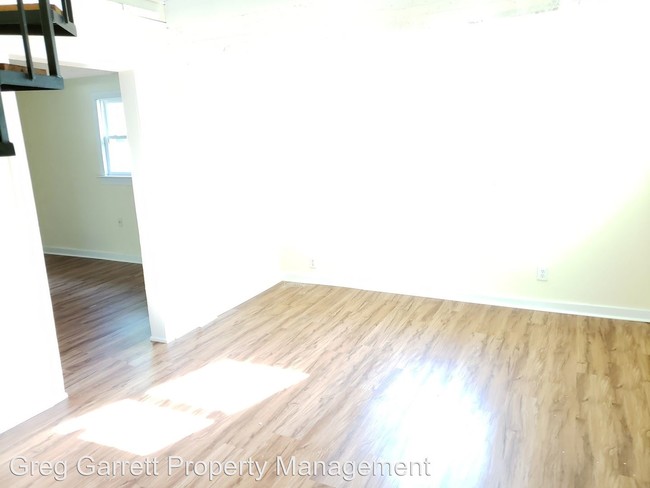 Building Photo - 2 br, 1 bath House - 303 Settlers Landing