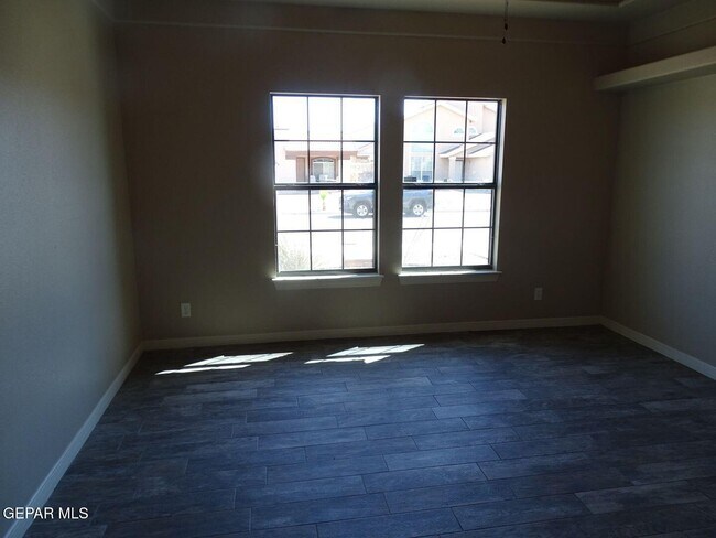 Building Photo - 3309 Garden Point Dr