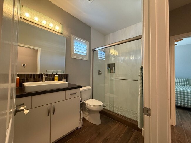 Building Photo - Charming Summerlin West Home