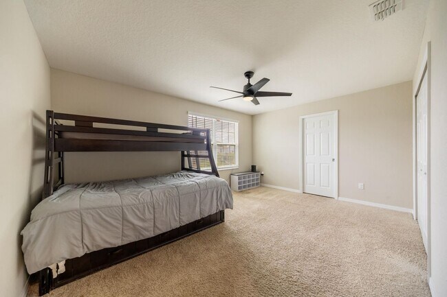 Building Photo - 2942 Fieldwood Cir