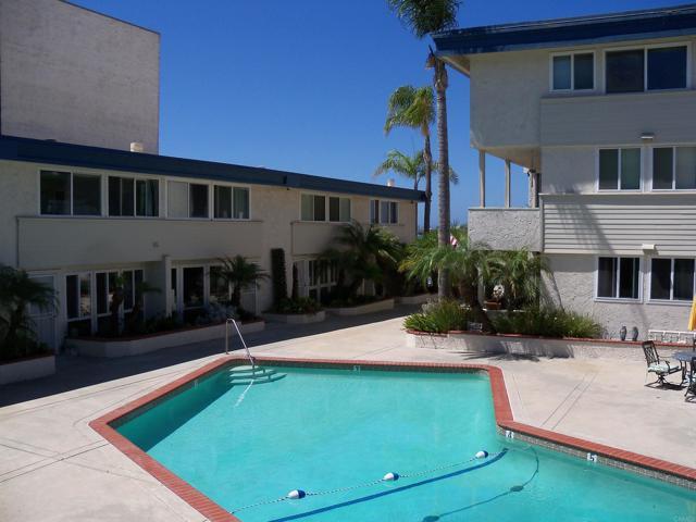 Building Photo - 3920 Riviera Dr
