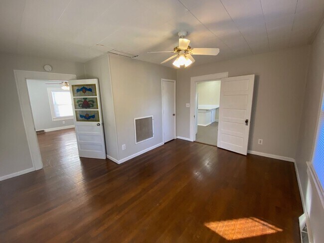 Building Photo - 9 McKinnish Cove Rd