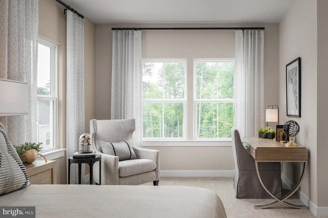 Building Photo - 8249 WILLOWBEND TURN