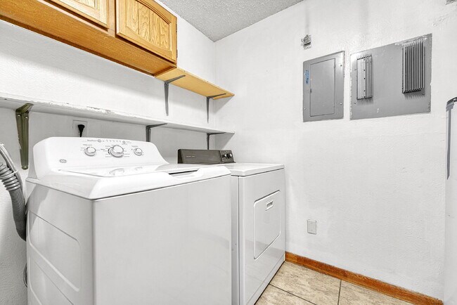 Building Photo - $1,245.95, 1 bed, 1 bath, garden level Condo with Washer/Dryer