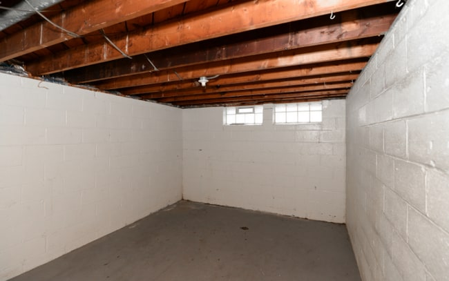 Building Photo - 12328 Grannis Rd