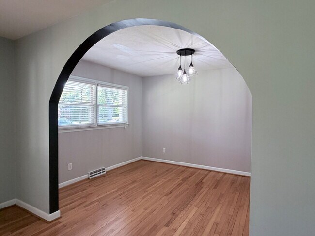 Building Photo - Updated 3BR Home in Beaver Lake | Fenced Yard, Garage, Covered Porch & Outdoor Fireplace | Pet Fr...