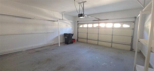 Building Photo - 1122 Treymont Ln SW