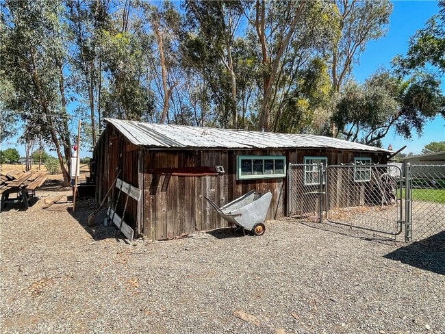Building Photo - 6376 Co Rd 14