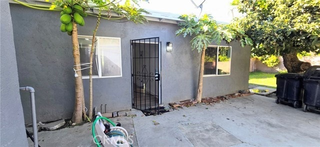 Building Photo - 5747 Jefferson Ave