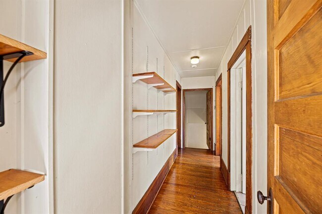 Building Photo - 3205 Guadalupe St