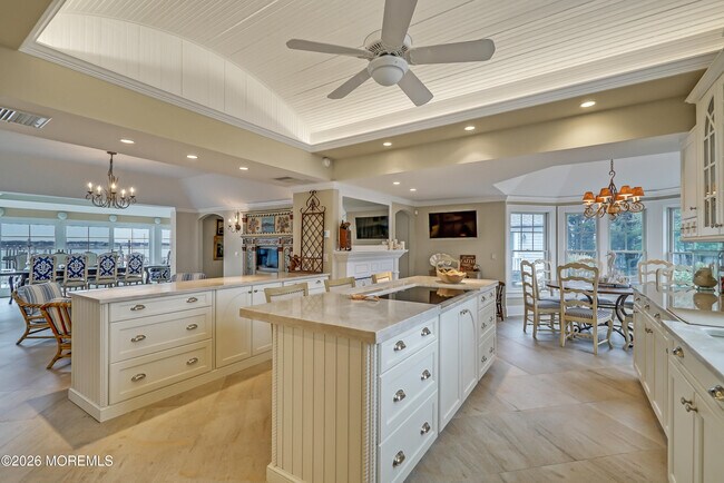 Building Photo - 1552 Runyon Ln