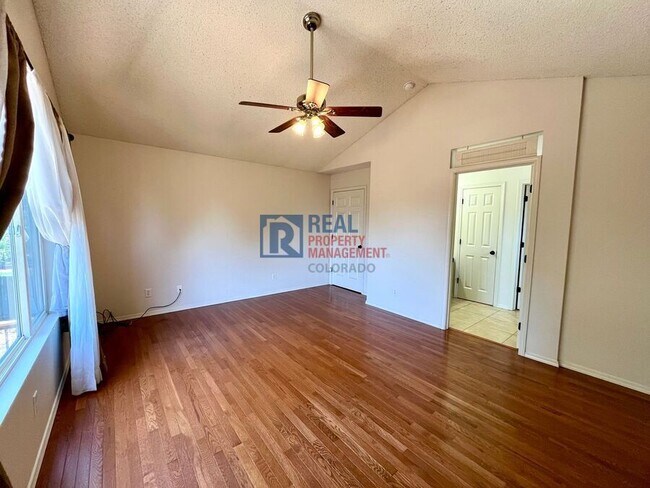 Building Photo - 4368 Coolwater Dr