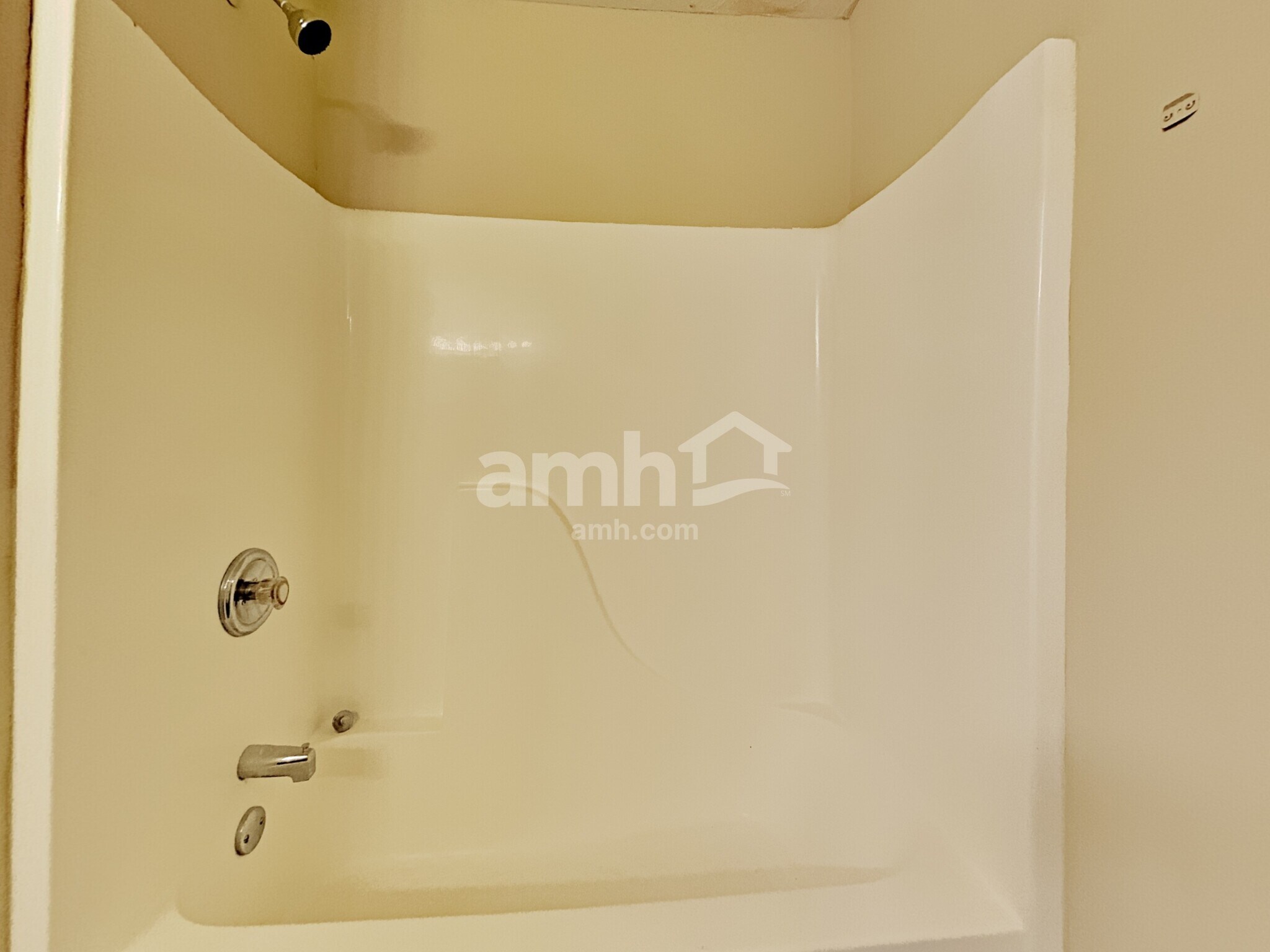 Building Photo - 186 Dean Way