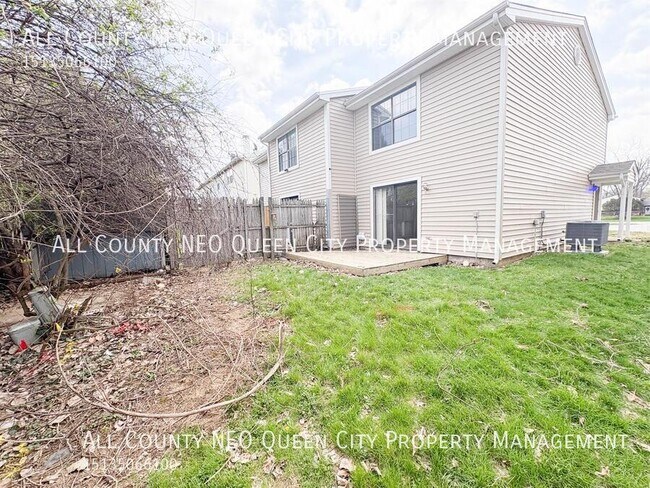 Building Photo - 2745 Brookshire Ln