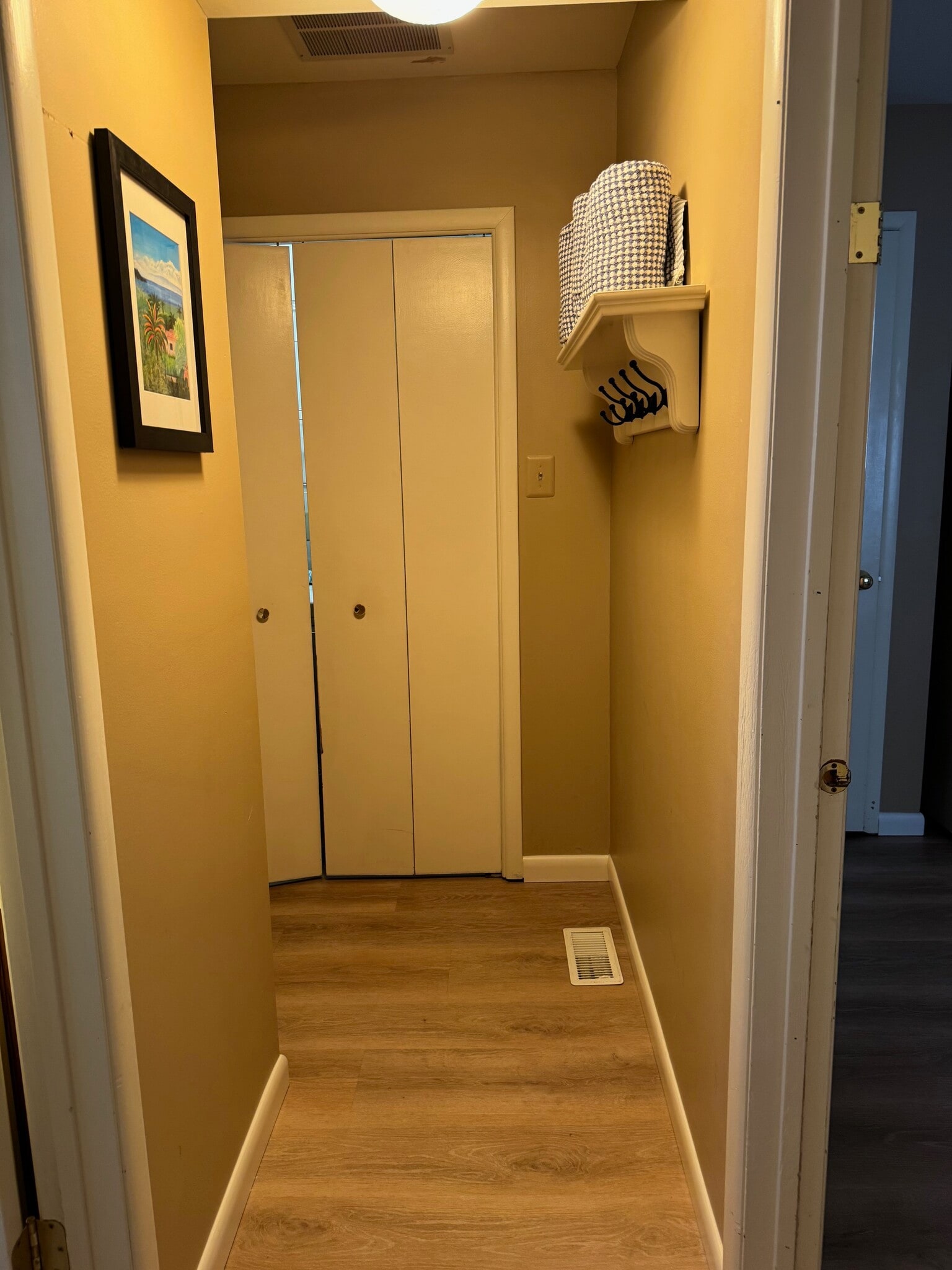 Back hallway - 2 N Frontenac Ave