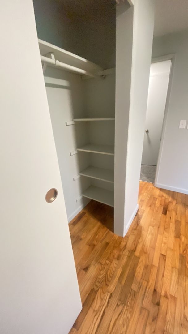 Building Photo - PM112