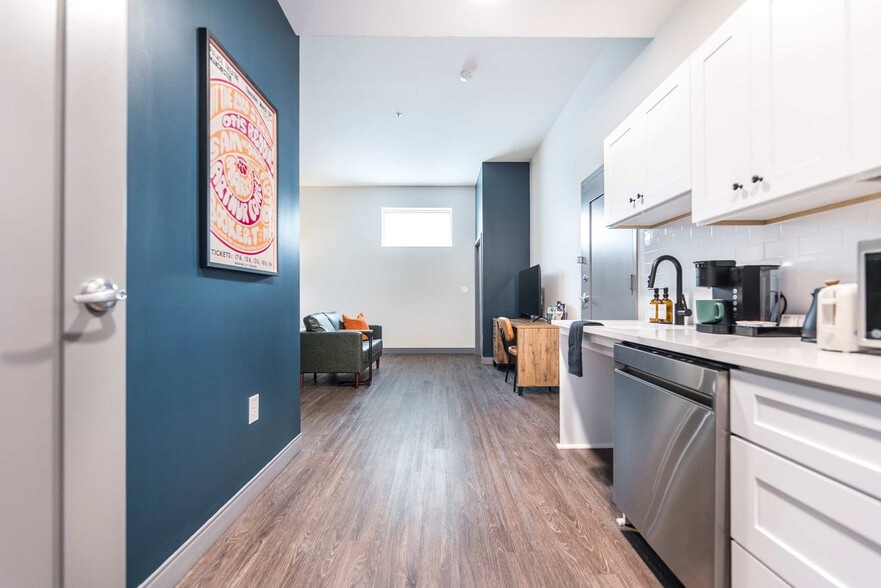 Building Photo - 520 Martin Luther King Jr Blvd