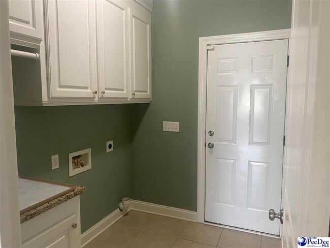 Building Photo - 1365 Millbank Dr