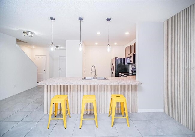 Building Photo - 9039 Alba Ln