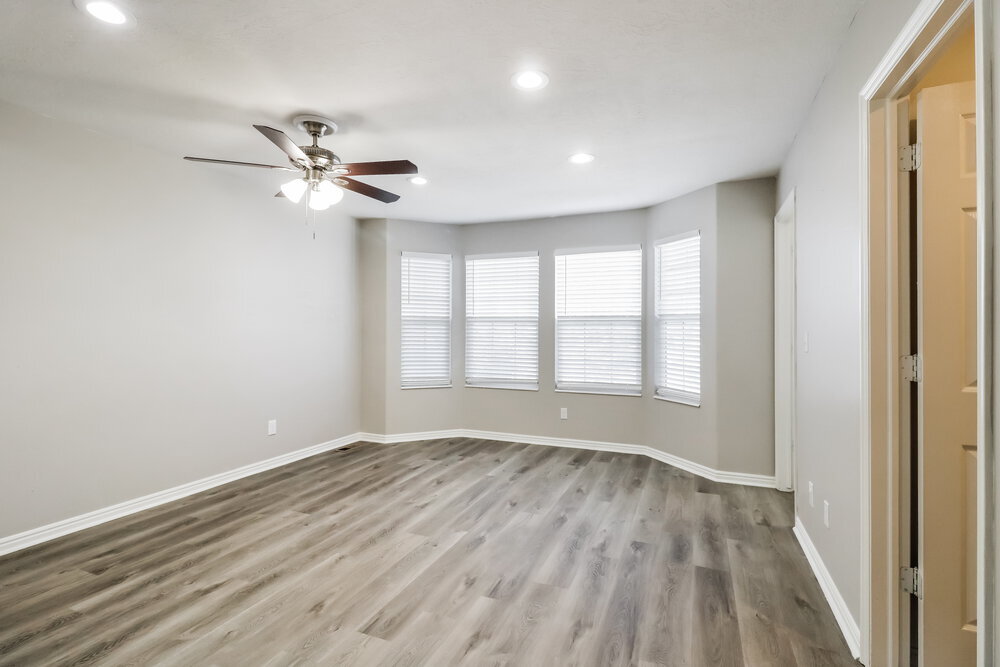 Building Photo - 3914 W 4700 S