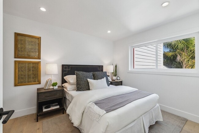 Building Photo - Corona Heights: Newly Renovated Victorian Home with EV Charging and Gorgeous Yard