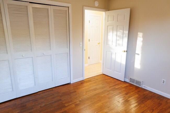 bedroom 1 - 246 Lake Heights