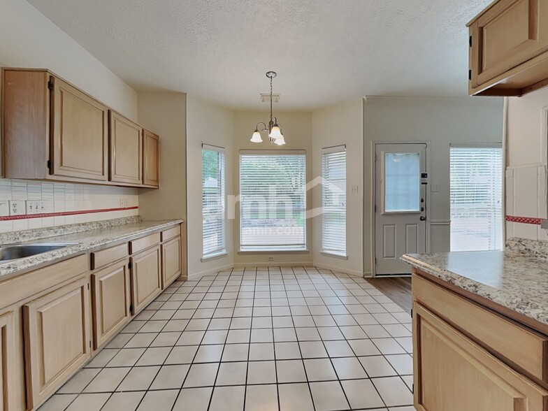 Building Photo - 10611 Alderford Ct