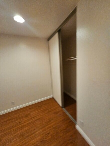 Third Bedroom Closet - 25 Weepingwood