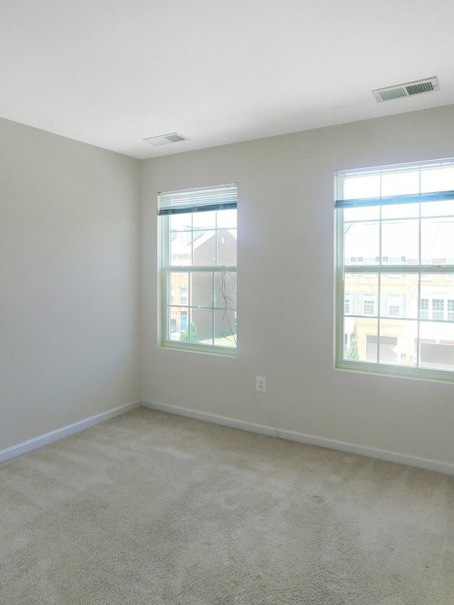 Building Photo - 11813 Sunset Ridge Pl