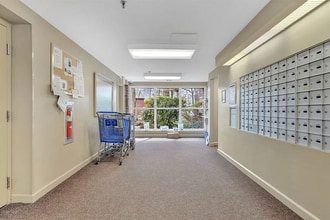 Building Photo - Watermill Place